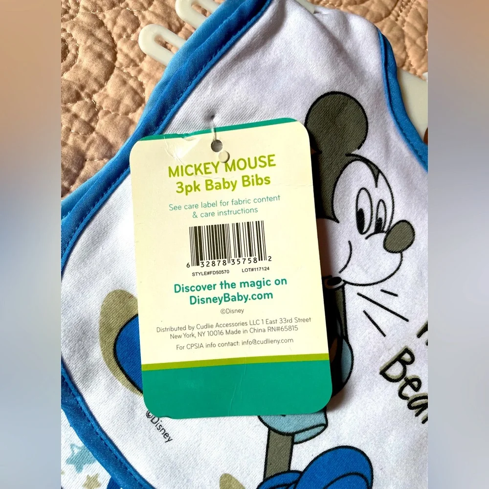 A PACK OF 3 MICKEY MOUSE BABY BOY BIBS